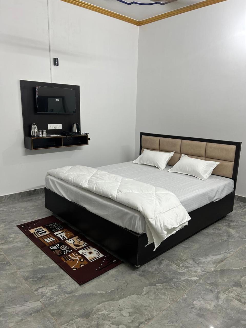 Shri Narayanam Guest House And Home Stay Ayodhya 외부 사진
