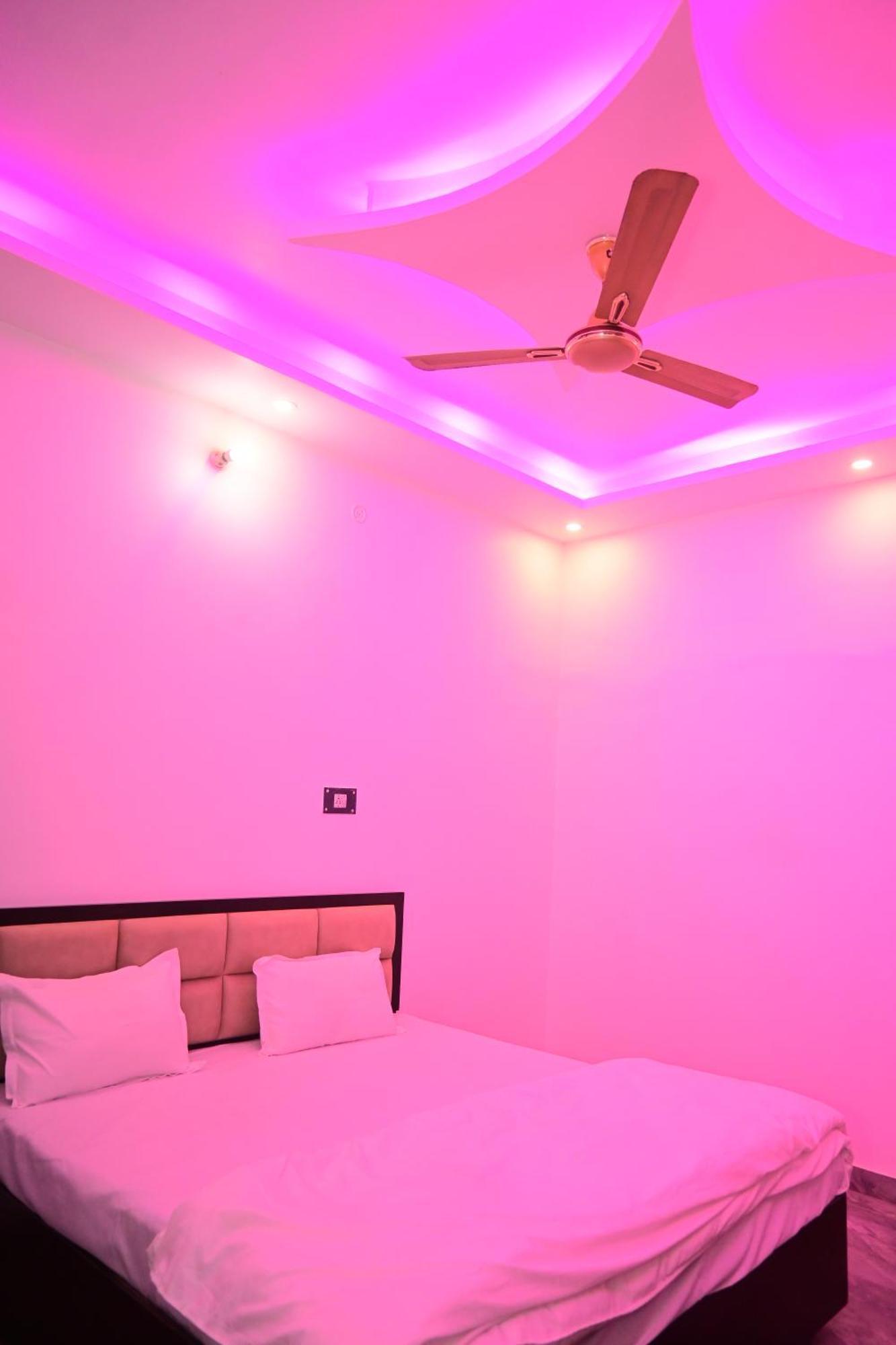 Shri Narayanam Guest House And Home Stay Ayodhya 외부 사진